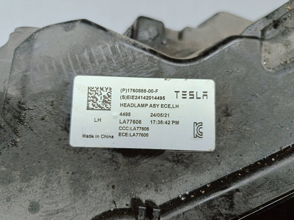 TESLA MODEL 3 LIFT HIGHLAND 23- LAMPA LEWA PRZÓD FULL LED EU 1760888-00-F