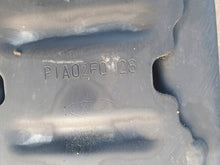 Laden Sie das Bild in den Galerie-Viewer, Ford Fiesta MK8 17-BELKA WZMOCNIENIE ABSORBER ZDERZAKA PRZÓD PIA02F0128