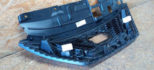 Laden Sie das Bild in den Galerie-Viewer, NISSAN QASHQAI II J11 LIFT 17- KÜHLERGRILL STOSSFÄNGER VORNE DS0742001