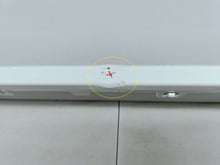 Laden Sie das Bild in den Galerie-Viewer, Renault Megane V E-Tech 22- HINTERE STOßSTANGENLEISTE BLANC 850708745R