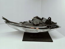 Załaduj zdjęcie do przeglądarki galerii, RENAULT CLIO IV 4 LIFT 16- LAMPA REFLEKTOR PRAWY PRZÓD 260100653R