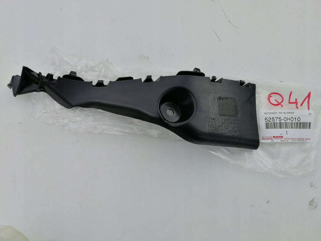 TOYOTA AYGO 05-12 ŚLIZG MOCOWANIE ZDERZAKA TYŁ ORG