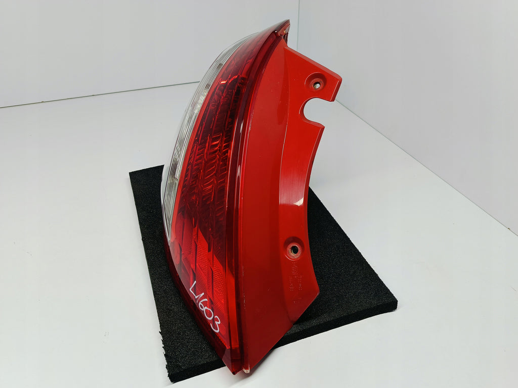 SUZUKI SWIFT IV MK7 10- LAMPA LEWY TYŁ LEWA TYLNA 35670-68L00