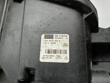 Laden Sie das Bild in den Galerie-Viewer, FIESTA MK8 17- NEBELSCHEINWERFER RECHTS VORNE H1BB-15A254-AB