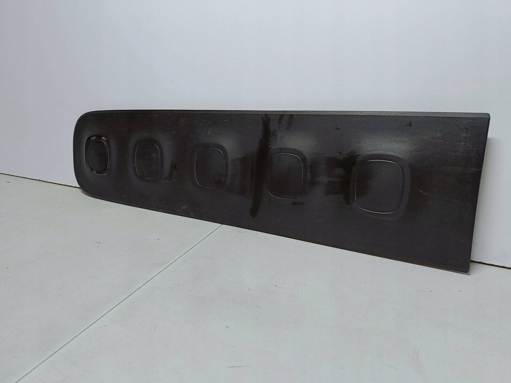 Citroen C3 III 16- LEISTE ZIERLEISTE TÜR VORNE LINKS 9813091377