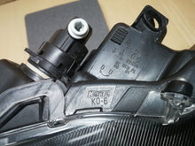 Load image into Gallery viewer, TOYOTA YARIS IV 4 19- LAMPA REFLEKTOR LEWY PRZÓD SOCZEWKA KOITO K0-6 EU