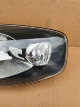 Laden Sie das Bild in den Galerie-Viewer, KIA PICANTO II SCHEINWERFER RECHTS VORNE EU 92102-1Y011/1Y010
