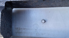 Załaduj zdjęcie do przeglądarki galerii, SKODA OCTAVIA III 12- ZDERZAK PRZÓD PRZEDNI SPRYSK ABSORBER GRILL 5E0807221