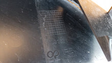 Load image into Gallery viewer, OPEL MOKKA II B 20- DOKŁADKA DOLNA SPOILER ZDERZAKA PRZÓD 9835277680