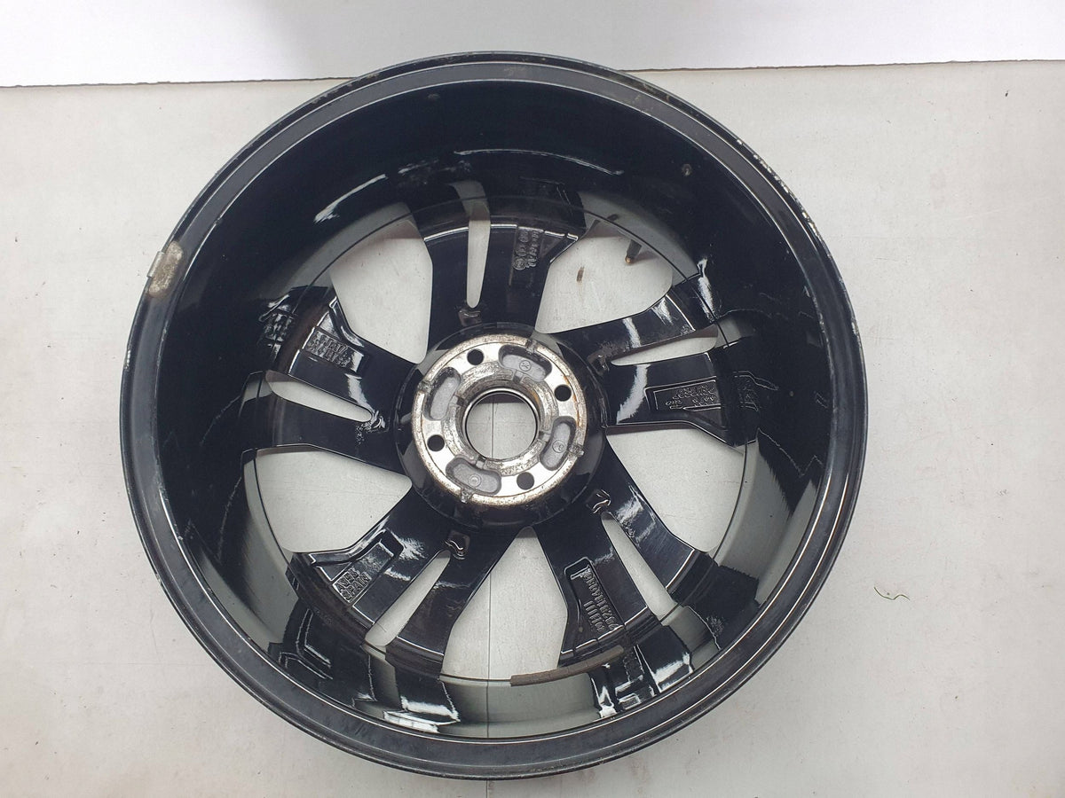 Peugeot 208 2008 II Felga Aluminiowa 17 Cali 6.5x17 ET32 4x108 9828186080 — zdjęcie 12 z 16