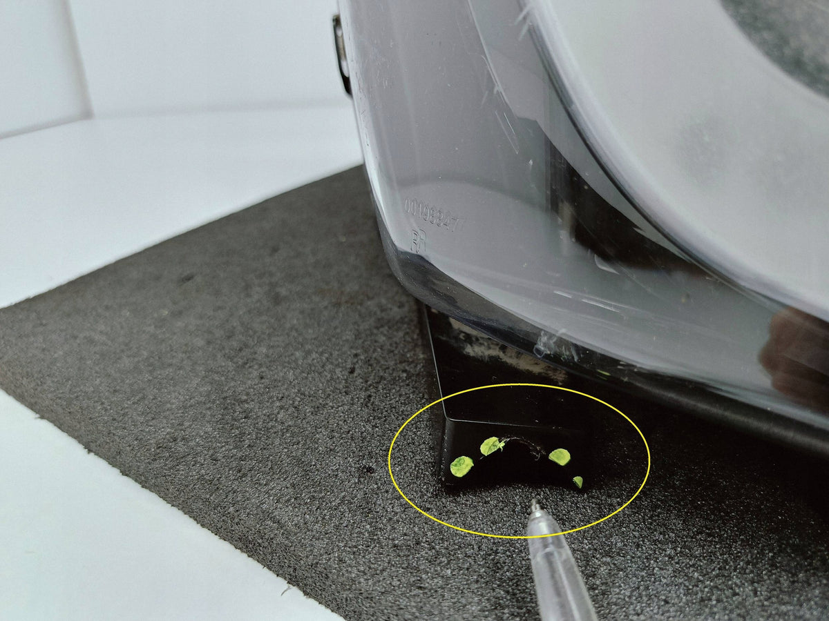 Tesla Model X 15- Nebelscheinwerfer DRL Vorne Rechts 1034331-00-A — Foto 5 von 15