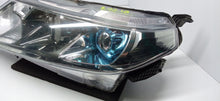 Załaduj zdjęcie do przeglądarki galerii, SUZUKI VITARA 3 III 15- LAMPA LEWA PRZÓD LED NIEBIESKA KOITO 100-18095