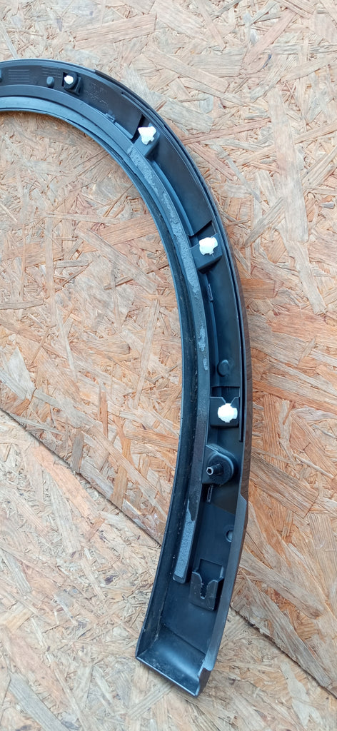 CUPRA FORMENTOR 19- LEISTE RADLAUF HINTEN LINKS 5FF853817H