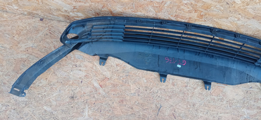 TOYOTA YARIS CROSS 20- DOKŁADKA KRATKA SPOILER ZDERZAKA PRZÓD 52129-0D080