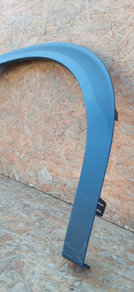 PEUGEOT 2008 II 19- LEISTE VERKLEIDUNG KOTFLÜGEL LINKS HINTEN 9825736780