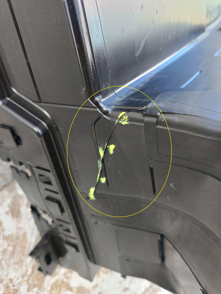 PEUGEOT 3008 III 23- KIEROWNICA WLOT POWIETRZA ROLETA ŻALUZJA 9841341080