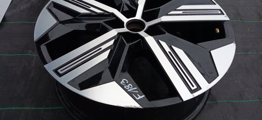 ALUFELGE RENAULT MEGANE V E-TECH 7,0"x20" 5X114,3 ET34 403008508R