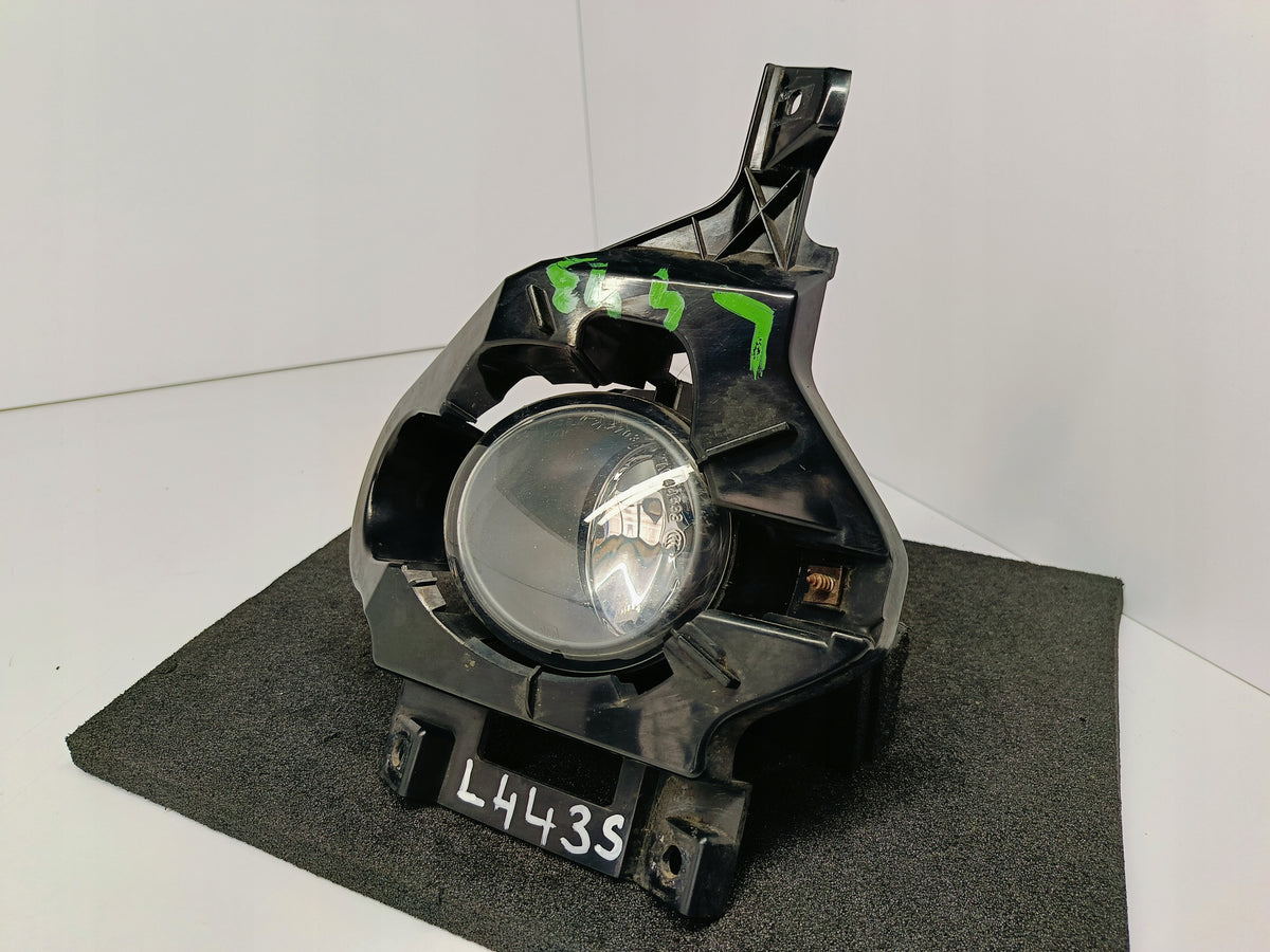 BMW 1 E81 E87 04- Phare Halogen Antibrouillard Glissière Gauche 89203679 — photo 2 sur 10