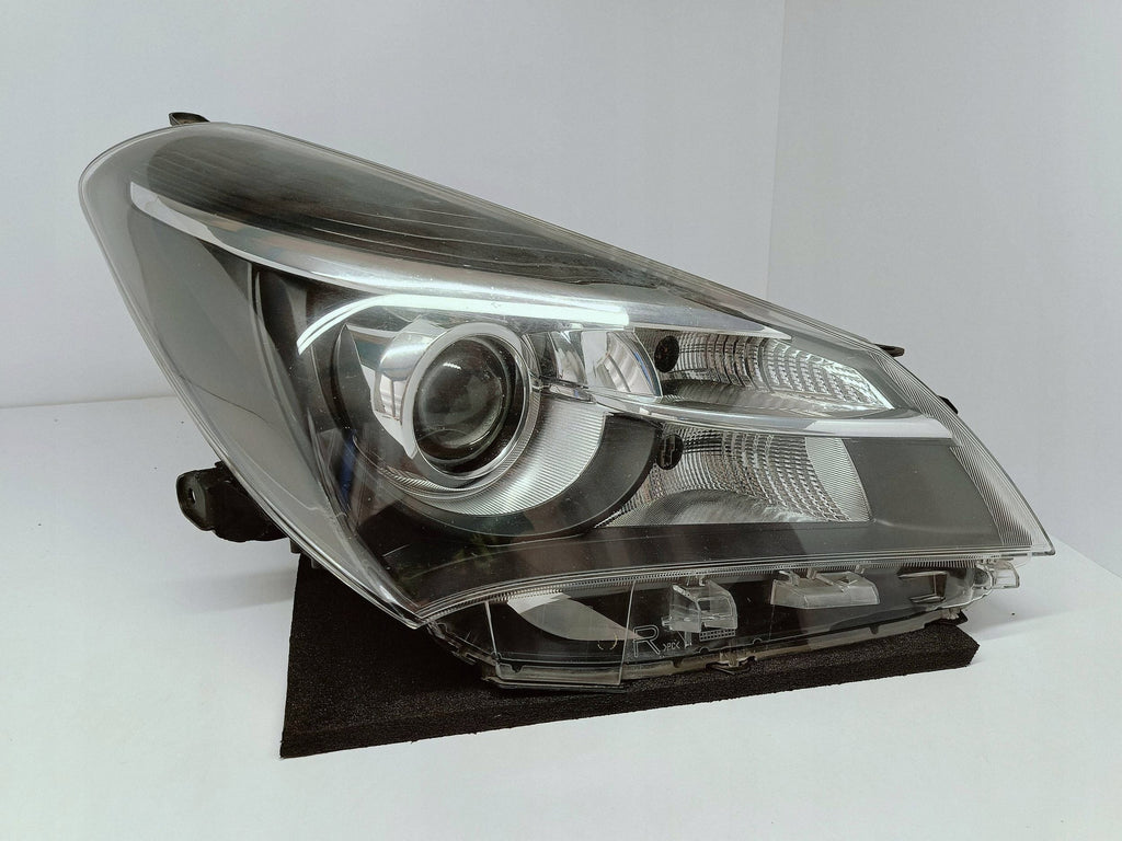 TOYOTA YARIS III FACELIFT 14- SCHEINWERFER RECHTS VORNE KOITO OD-160