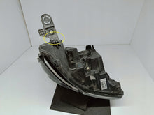 Laden Sie das Bild in den Galerie-Viewer, Citroen C4 III e-C4 20- SCHEINWERFER RECHTS VORN FULL LED VISION EU 9830649280