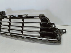 Toyota Auris II LIFT 15- KRATKA ŚRODKOWA ATRAPA ZDERZAKA PRZÓD 5311202670