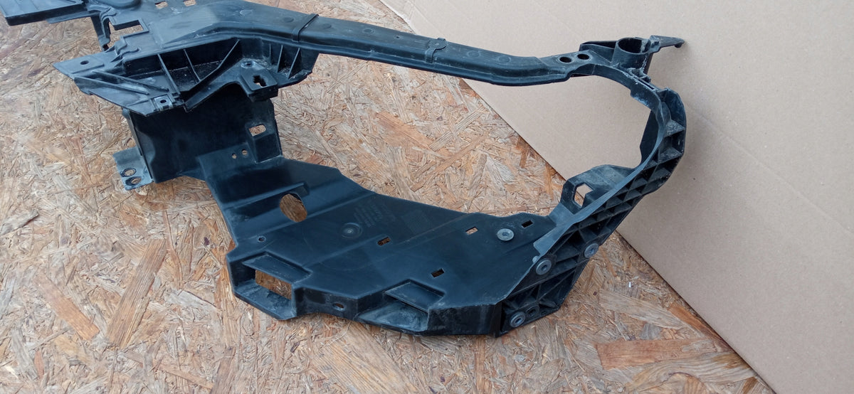 Volvo V40 V 40 II 12- Pas Przedni Wzmocnienie Czołowe 31378700 — zdjęcie 3 z 11