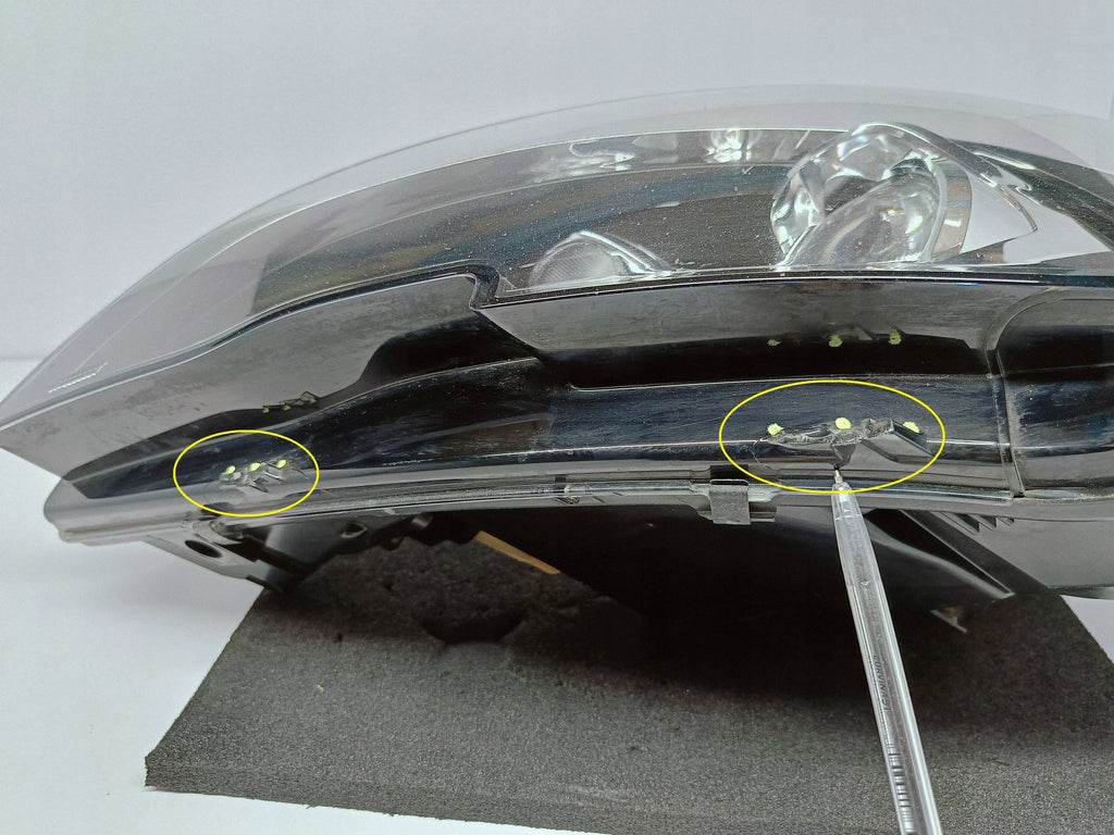 PEUGEOT 308 II T9 LIFT 17-LAMPA LEWA PRZÓD PRZEDNIA SOCZEWKA+LED 9816990680