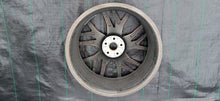 Załaduj zdjęcie do przeglądarki galerii, FELGA ALUMINIOWA AUDI OE RS Q4 SQ4 E-TRON 9.0"x21" 5X112 ET42 89A601025Q