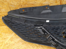 Laden Sie das Bild in den Galerie-Viewer, NISSAN QASHQAI II J11 13-17 KÜHLERGRILL GITTER 623124EA0D