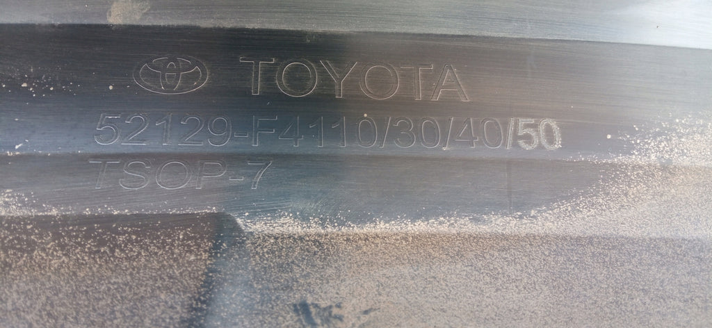 TOYOTA C-HR CHR LIFT 19- KÜHLERGRILL STOSSSTANGE VORNE PDC 52129-F4110