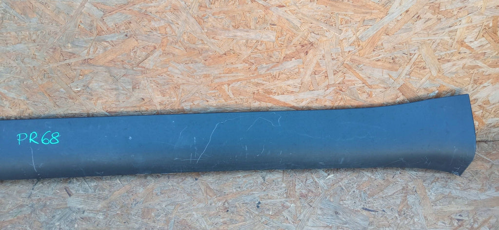 Tesla Model Y MY 20- PRÓG LISTWA PROGOWA NAKŁADKA PROGU LEWA 1497740-00-D