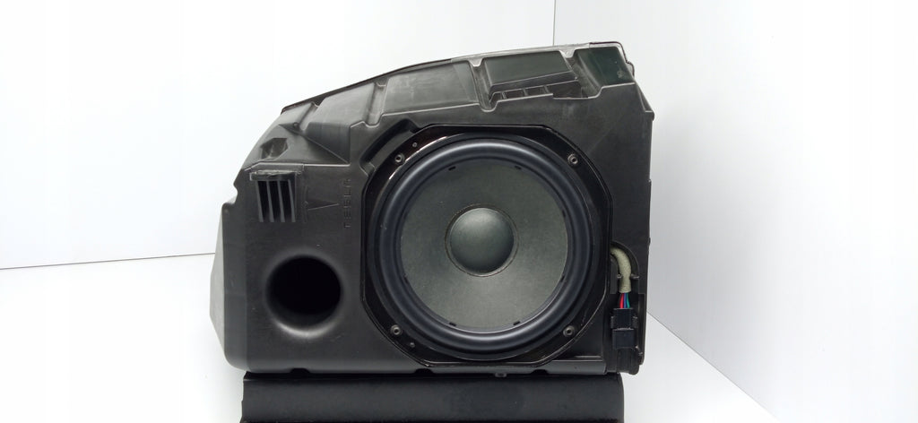 TESLA MODEL 3 III SUBWOOFER GŁOŚNIK NISKOTONOWY 1079747-99-B