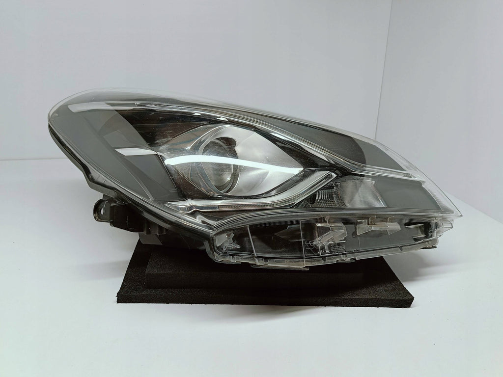 TOYOTA YARIS III LIFT 17- SCHEINWERFER RECHTS VORNE LINSE+LED EU KOITO OD-197