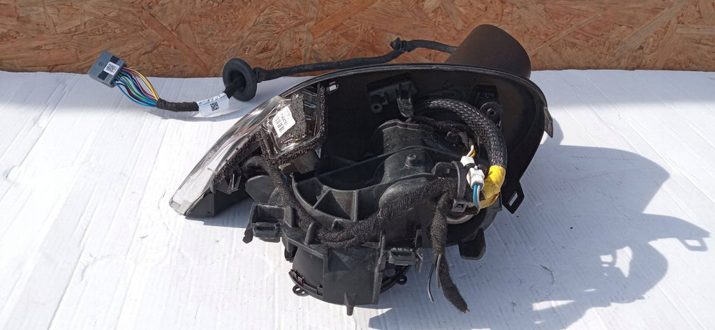 Volvo XC60 II 17- LUSTERKO ZEWNĘTRZNE BOCZNE LEWE 14 PIN 31424787