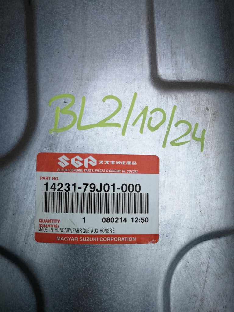 SUZUKI SX4 FIAT SEDICI OSŁONA TERMICZNA KATALIAZATORA OE 14231-79J01-000