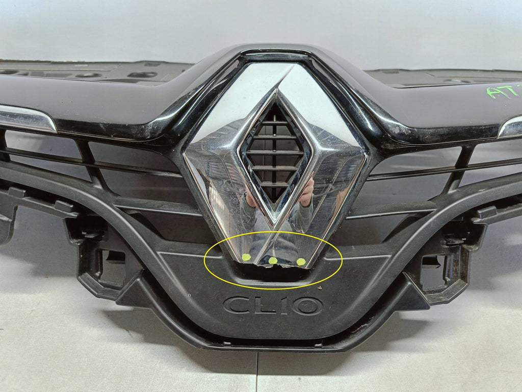 Renault Clio IV 4 12- ATRAPA GRILL KRATKA ZDERZAKA PRZÓD 622563184R