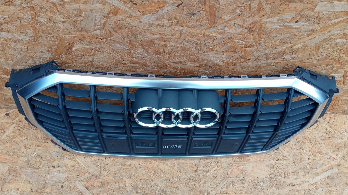 Audi Q3 II 83A 18- Atrapa Kratka Grill — zdjęcie 2 z 12