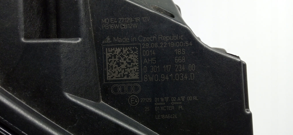AUDI A4 B9 LIFT 19- LAMPA PRAWA PRZÓD PRZEDNIA FULL LED 8W0941034D