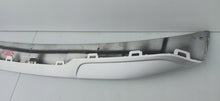 Laden Sie das Bild in den Galerie-Viewer, MG HS LIFT 22- FRONTSPOILER UNTERE STOSSTANGENABDECKUNG 10878161
