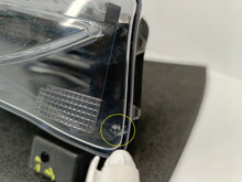 Załaduj zdjęcie do przeglądarki galerii, TESLA MODEL Y MY 20-HALOGEN DRL PRAWY LAMPA PRZECIWMGIELNA LED 1507933-00-C