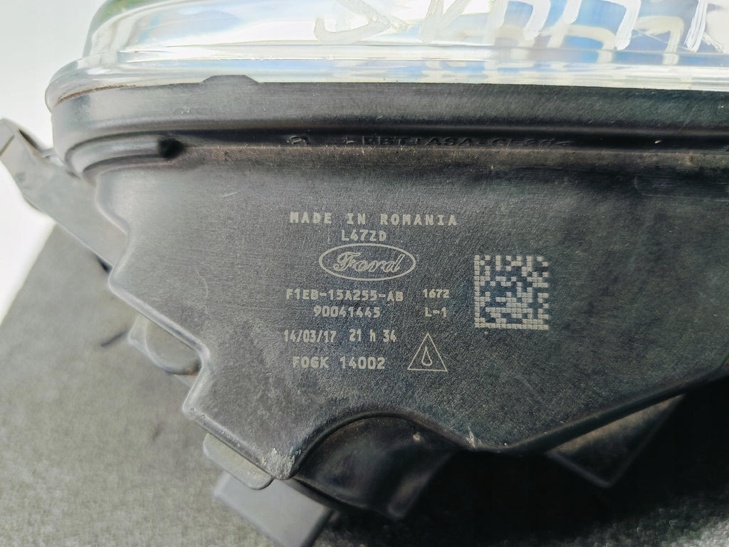 FORD FOCUS MK3 LIFT 14- HALOGEN PRZECIWMGIELNY LEWY PRZÓD F1EB-15A255-AB