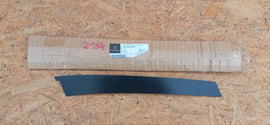 MERCEDES W204 BANDEAU MONTANT DE PORTE DROIT ARRIÈRE NEUF