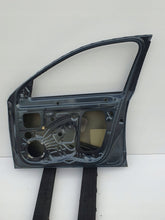 Laden Sie das Bild in den Galerie-Viewer, SKODA OCTAVIA III 5E TÜR RECHTS VORN VORDERE 5E0831312