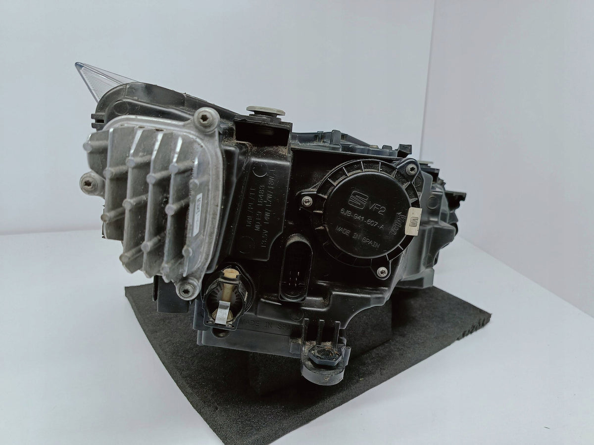 Seat Ibiza V 5 Arona 17- Lampa Lewa Przód Przednia Full LED EU 6F1941007B — zdjęcie 10 z 15
