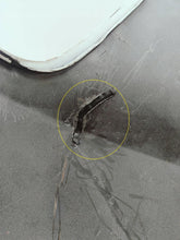 Laden Sie das Bild in den Galerie-Viewer, Tesla Model Y MJ 20- HECKSTOßSTANGE HINTEN OHNE PDC WEISS DIFFUSOR 1540121-01-E