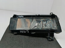 Laden Sie das Bild in den Galerie-Viewer, VOLKSWAGEN TOURAN II 15- HALOGENSCHEINWERFER NEBELSCHEINWERFER LINKS 5TA941661