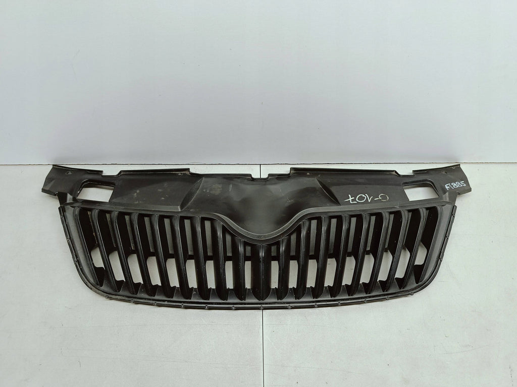 Skoda Fabia II 5J LIFT 10- KÜHLERGRILL STOSSSTANGE VORNE 5J0853668C