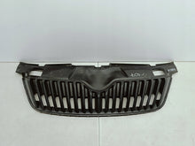 Laden Sie das Bild in den Galerie-Viewer, Skoda Fabia II 5J LIFT 10- KÜHLERGRILL STOSSSTANGE VORNE 5J0853668C