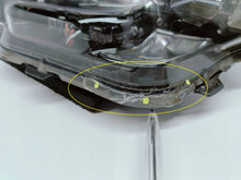 Załaduj zdjęcie do przeglądarki galerii, Toyota Auris II LIFT E18 15- LAMPA PRAWA PRZÓD FULL LED EU 81110-02K60