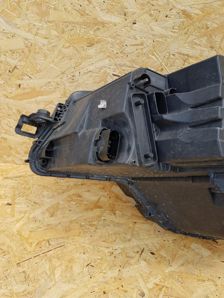 SKODA KAROQ SCHEINWERFER RECHTS VORNE FULL LED 57B941016B